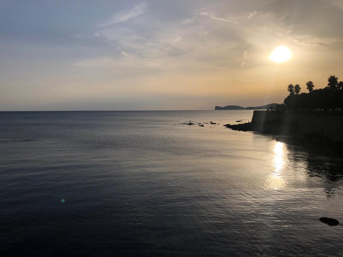 Casa Comoda A Due Passi Dal Lungomare Alghero Dış mekan fotoğraf